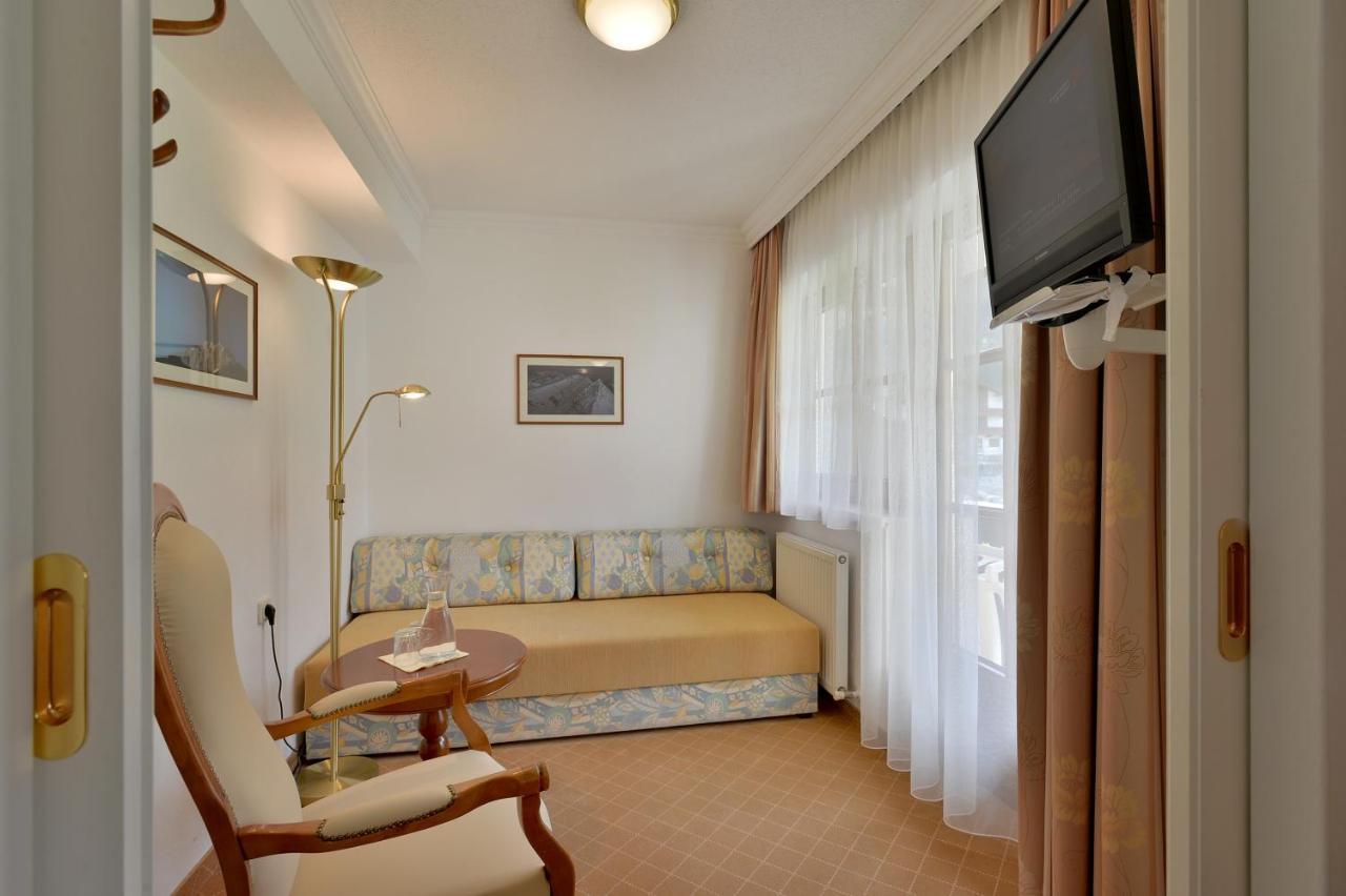 Hotel Waldheim Garni Mayrhofen Ngoại thất bức ảnh