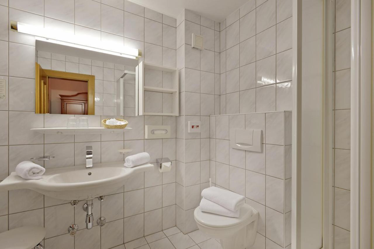 Hotel Waldheim Garni Mayrhofen Ngoại thất bức ảnh