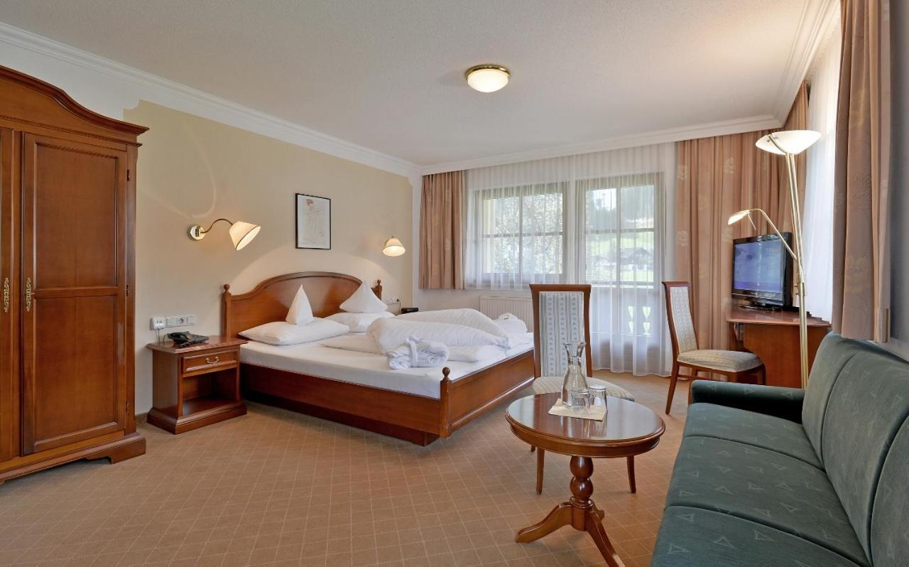Hotel Waldheim Garni Mayrhofen Ngoại thất bức ảnh