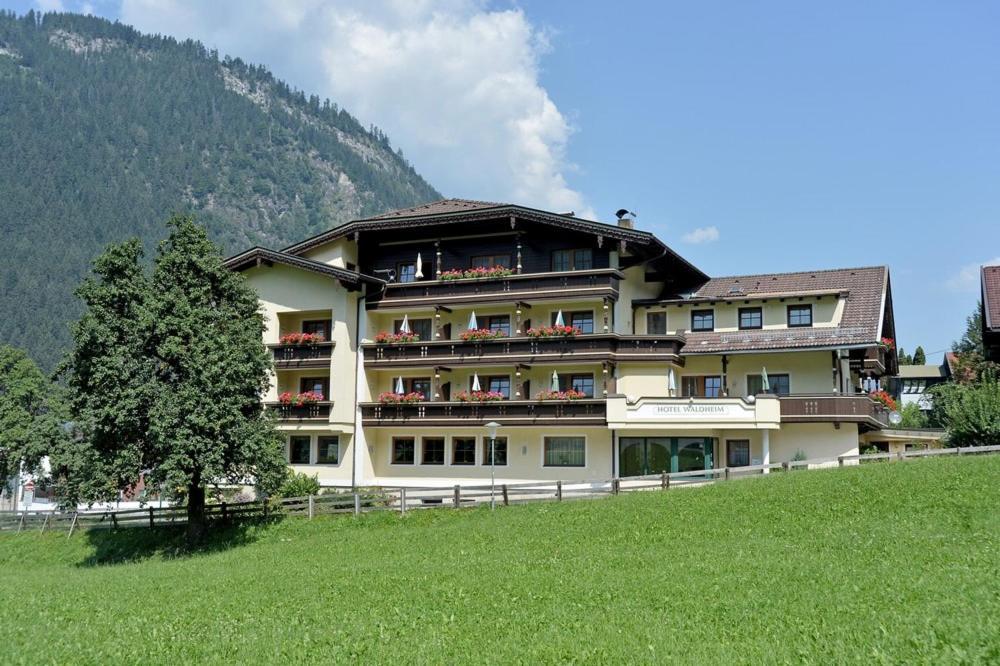 Hotel Waldheim Garni Mayrhofen Ngoại thất bức ảnh